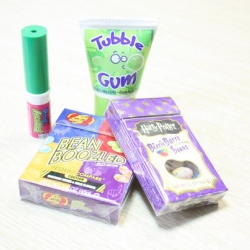 Набор: драже Harry Potter и Bean Boozled, жвачка Tubble gum и помадка