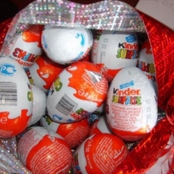 Упаковка яиц kinder surprise